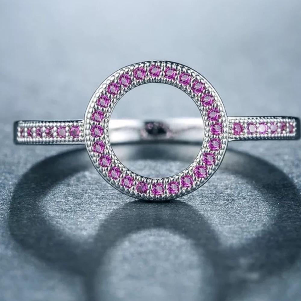 Sterling Silver Circle Ruby Ring Size 6 - image 4